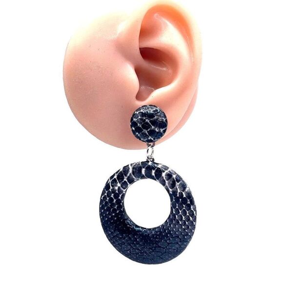 Black and White Faux Snakeskin Print Round Dangling Drop Post Back Earrings - Picture 6 of 6
